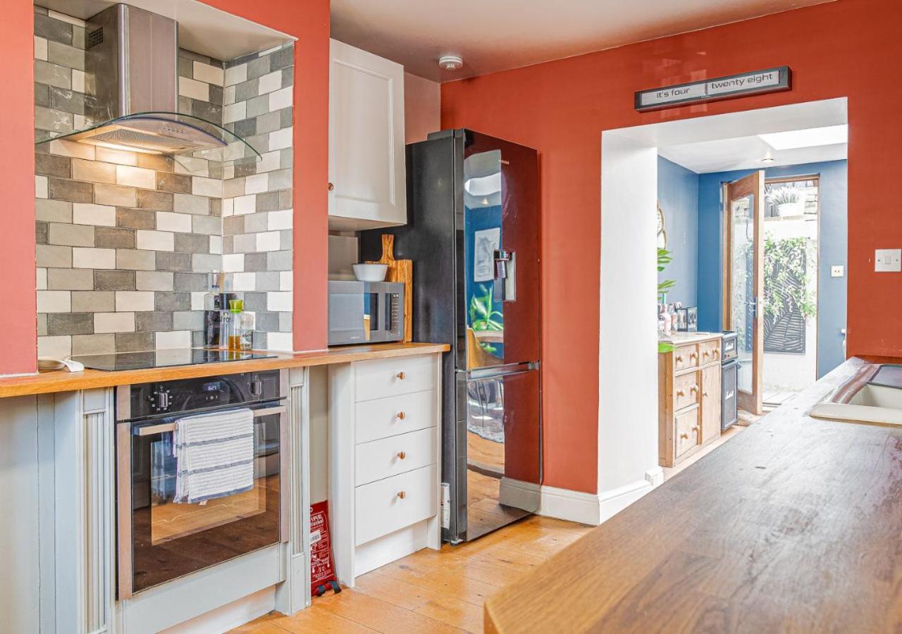 Maple Rose - 2 Bed With Garden In Minchinhampton! Villa Exteriör bild